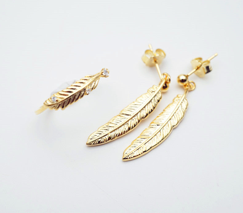 Vintage feather earrings
