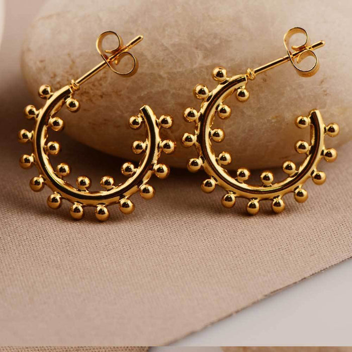 Trendy earrings