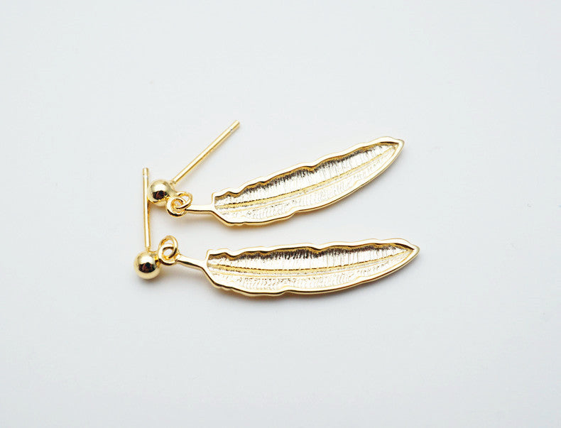 Vintage feather earrings